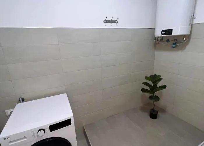 Old Port La Marina - Luna Apartamento *