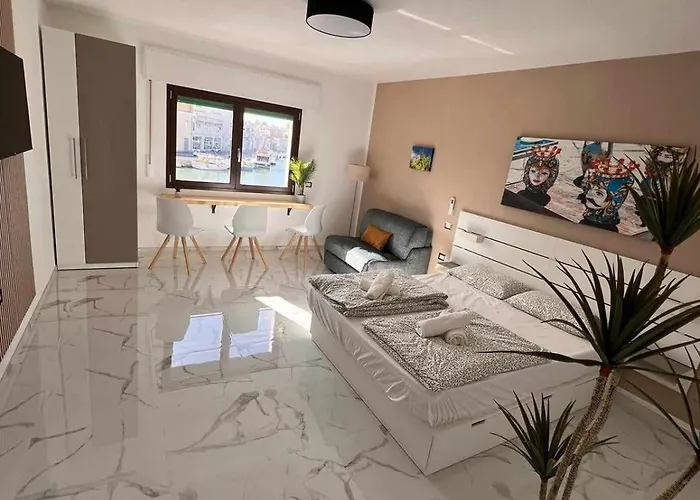 Apartamento Old Port La Marina - Luna